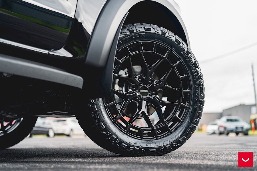 Ford Ranger Raptor installed with Vossen HFX-1 alloy wheels